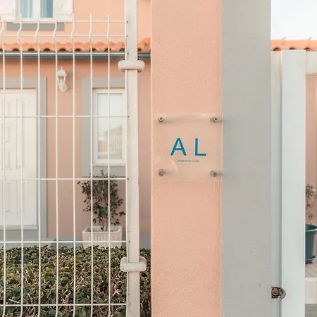 Baleia Atlantic - 5 Bedroom With Pool Santa Cruz (Oeste)