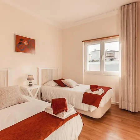 Baleia Atlantic - 5 Bedroom With Pool *