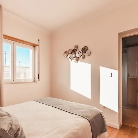 Guest house Baleia Atlantic - 5 Bedroom With Pool Santa Cruz (Oeste)