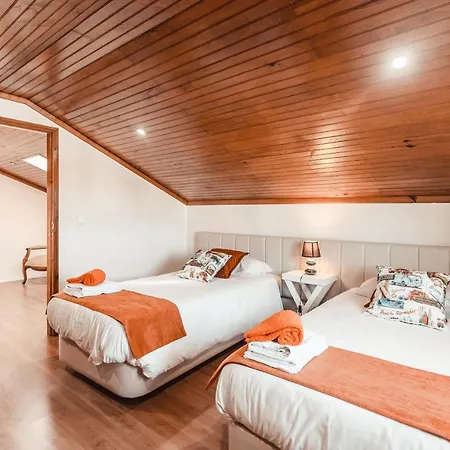 Baleia Atlantic - 5 Bedroom With Pool * Santa Cruz (Oeste)