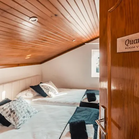 Baleia Atlantic - 5 Bedroom With Pool